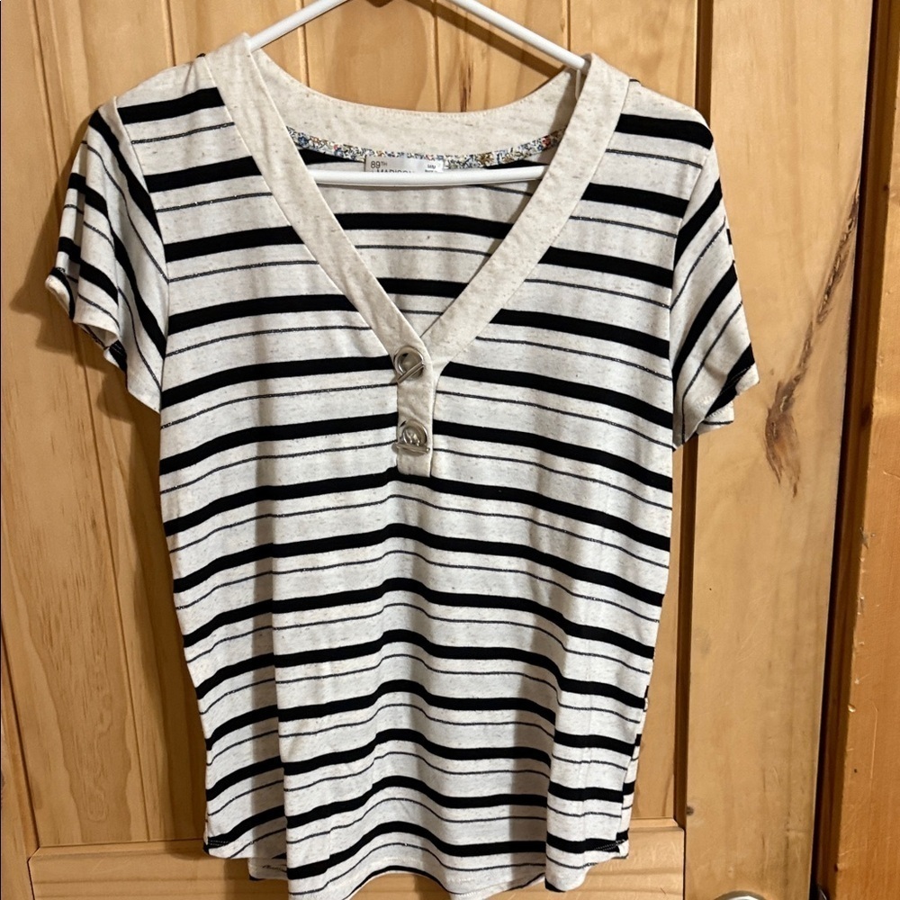 89th +MADISON Striped V-Neck Buttoned Women's Top
